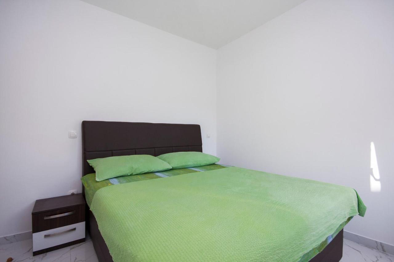 Apartments Osti Рогозница Екстериор снимка