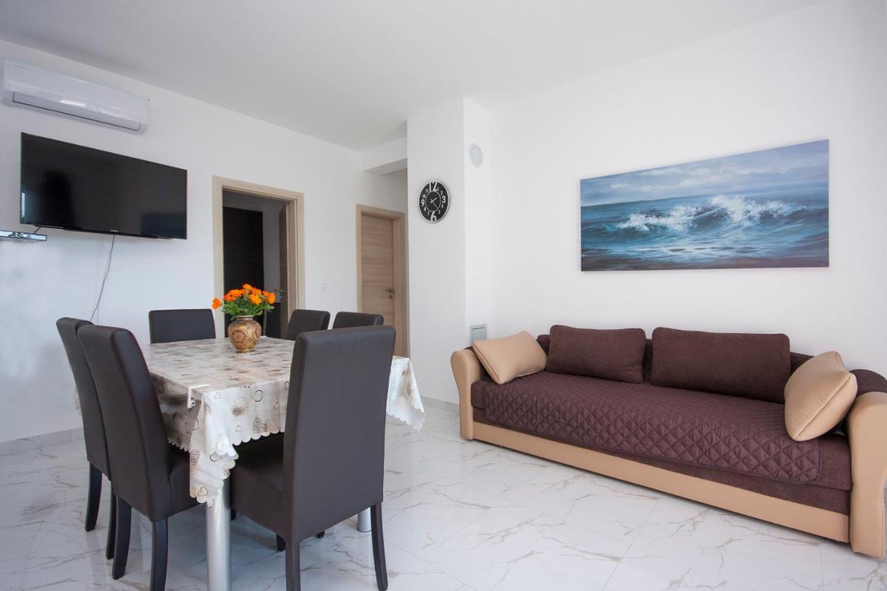 Apartments Osti Рогозница Екстериор снимка