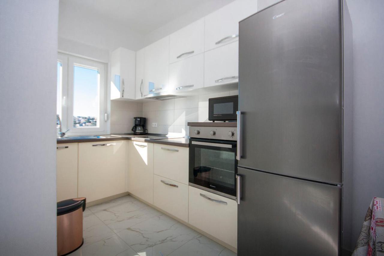 Apartments Osti Рогозница Екстериор снимка