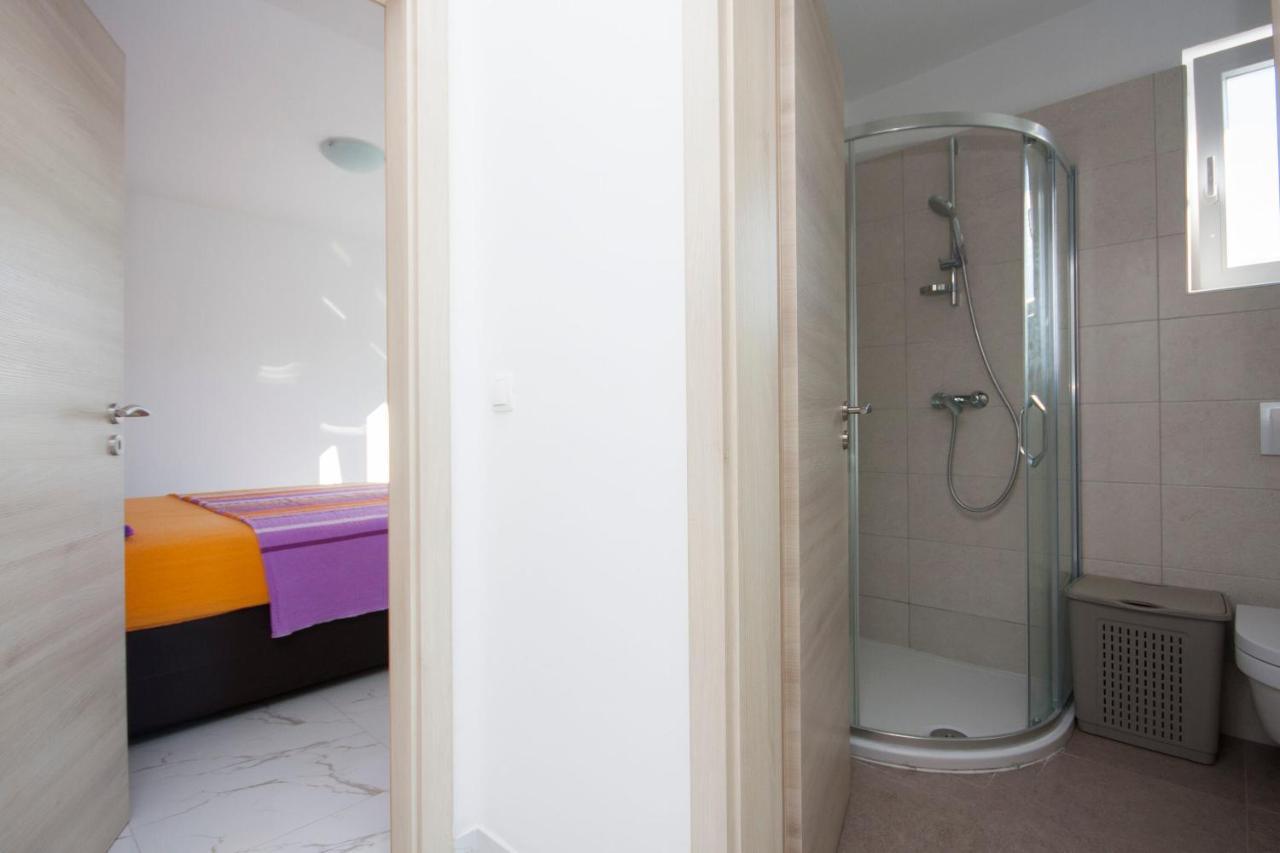 Apartments Osti Рогозница Екстериор снимка